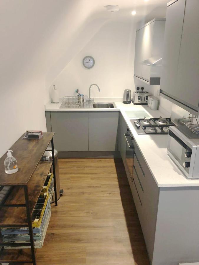 New Family Apartment Walking Distance To The Beach Bournemouth Eksteriør billede