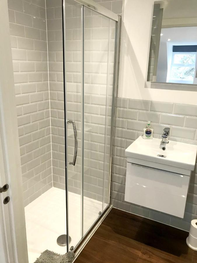 New Family Apartment Walking Distance To The Beach Bournemouth Eksteriør billede